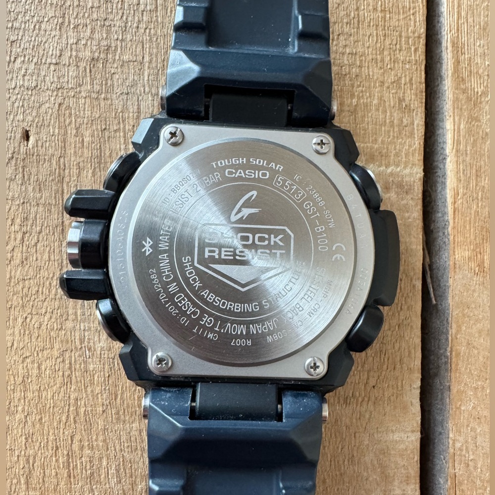 Casio G-Shock G-Steel GST-B100G-2A - Picture 2 of 4